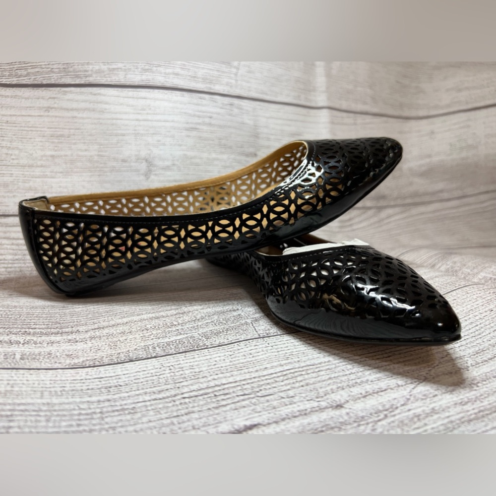 BLACK FLATS - Picture 2 of 4
